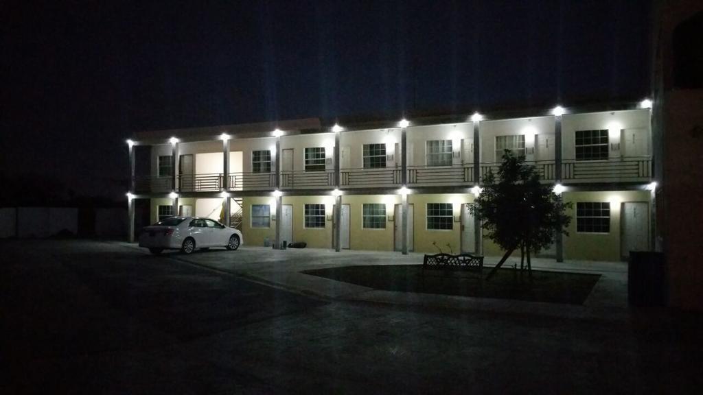 Hotel Estrella Matamoros  Exterior photo